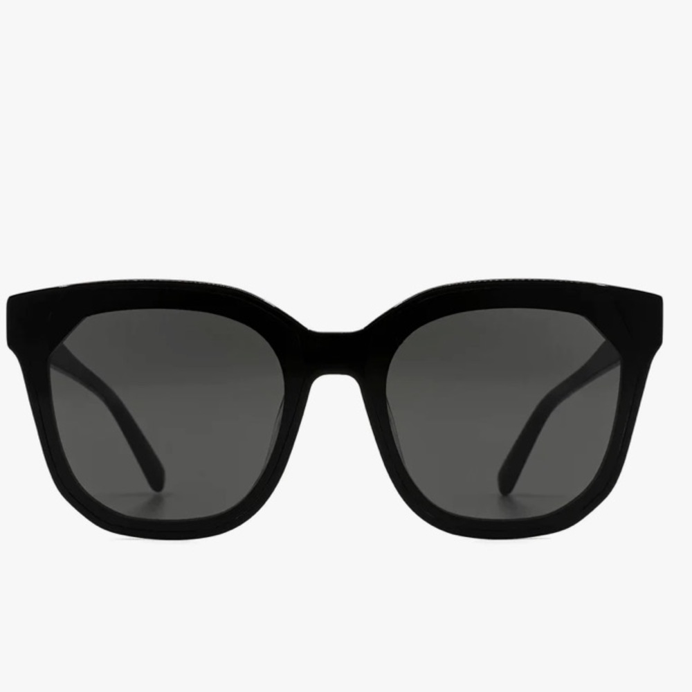 DIFF Gia Cat Eye Sunglasses Black and Solid Grey